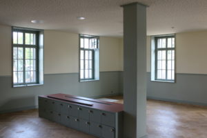 Aufenthaltsraum mit Fenster