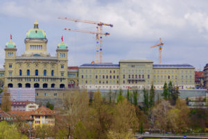 Bundeshaus-Ost Antikhaus