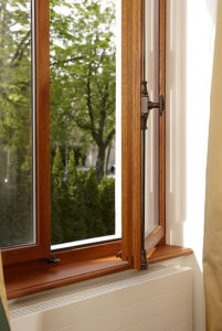 Fenster offen antiker Verschluss