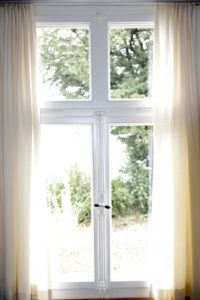 Neue Fenster auf alt