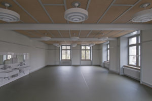 Schulzimmer historisches Fenster